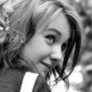 Meet your Posher, Violet